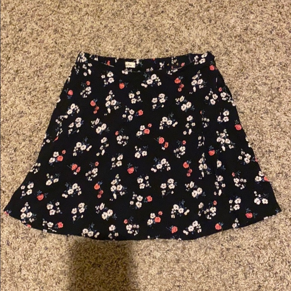 Hollister Floral skirt